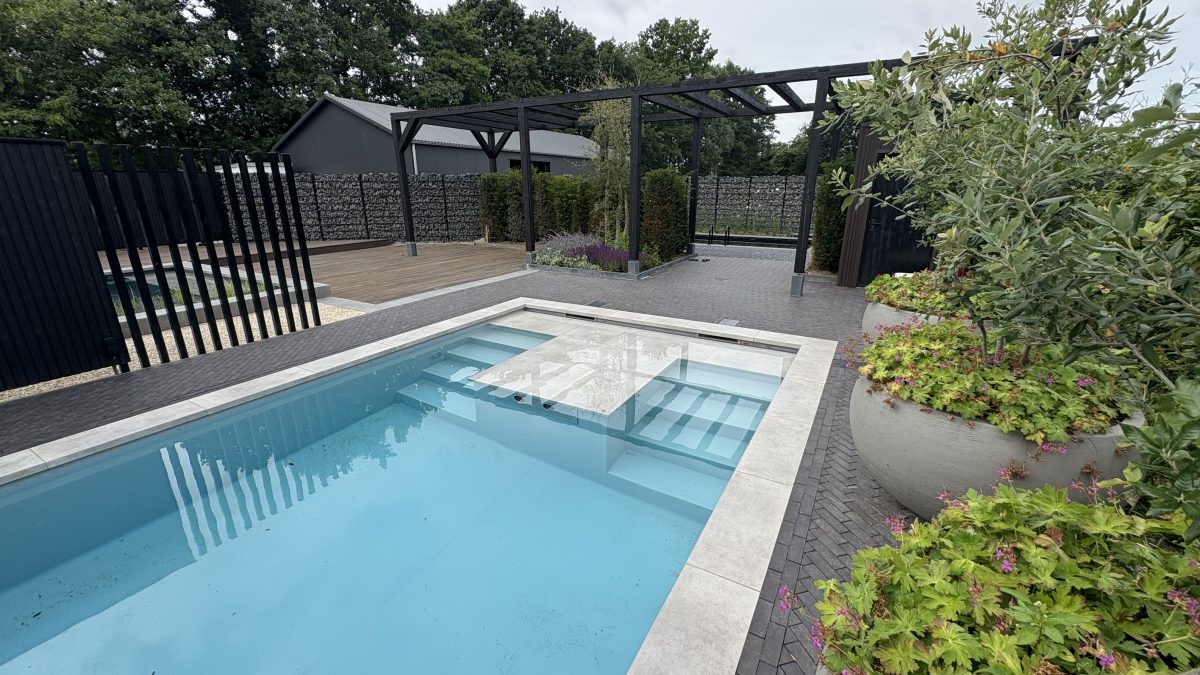 Showroom Dreampool